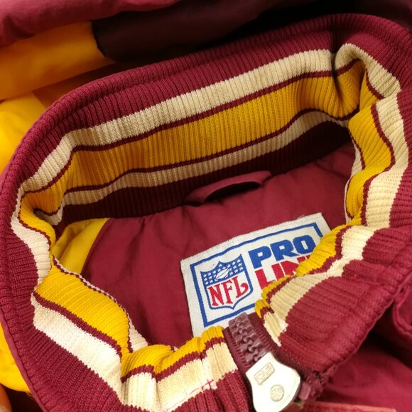 Vintage Washington Redskins Puffer Jacket Starter Pro Line Hooded Mens Large - Picture 12 of 14